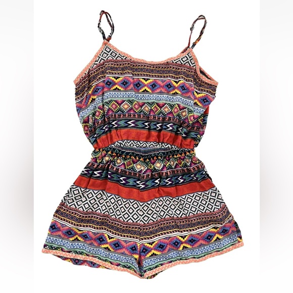Fun & Flirt Romper Bohemian Geometric Aztec inspired Pattern- Size Large - Picture 2 of 6